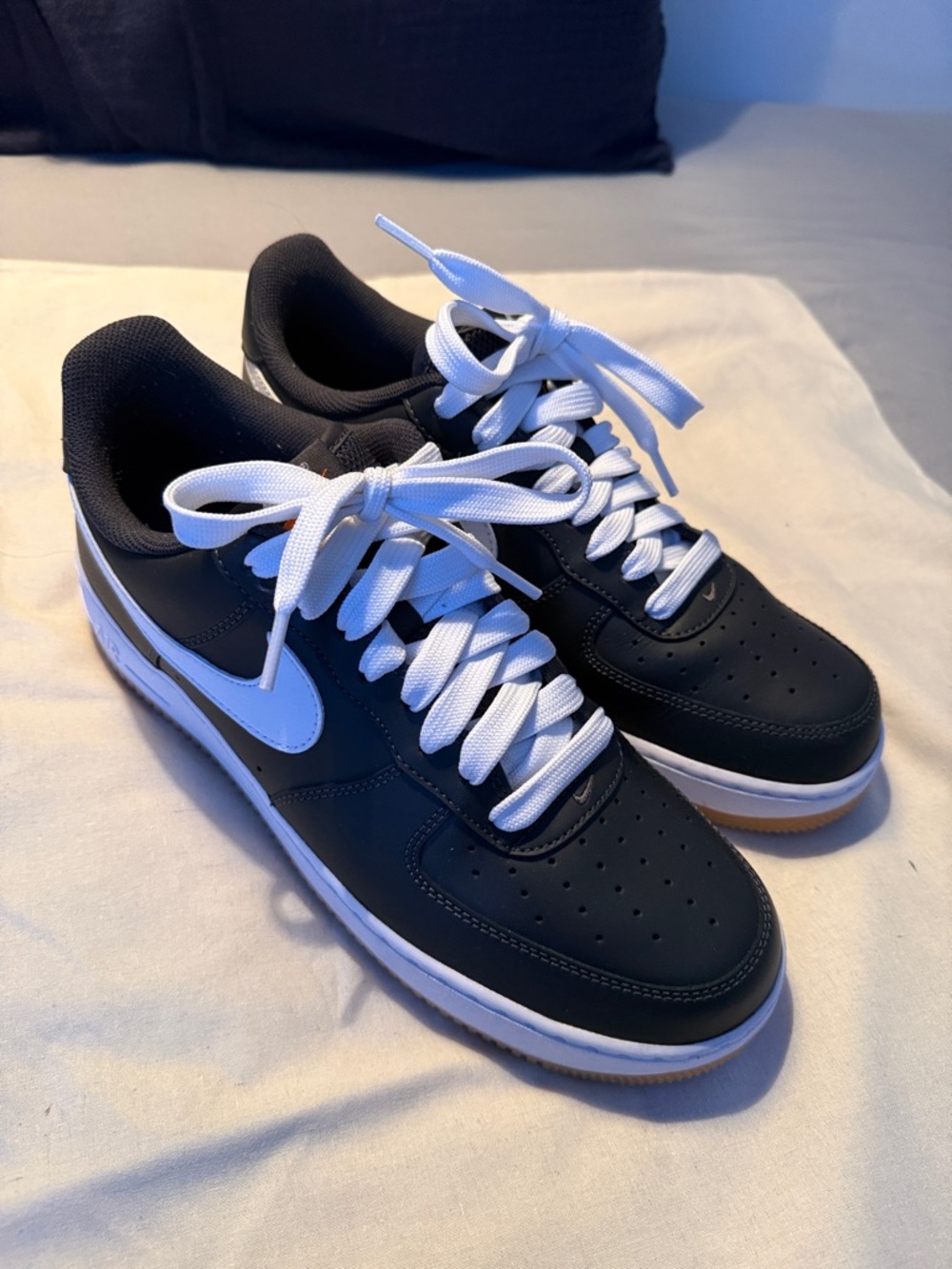 Men's Black & White Nike Air Force Sneakers - Classic Low-Top